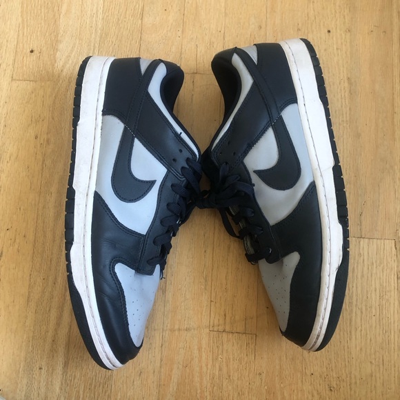 Nike Georgetown Dunks size 13 men’s low top sneakers - Picture 5 of 10